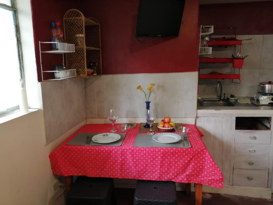 Mini Suites En El Mejor Sector De La Ciudad Quito Bagian luar foto